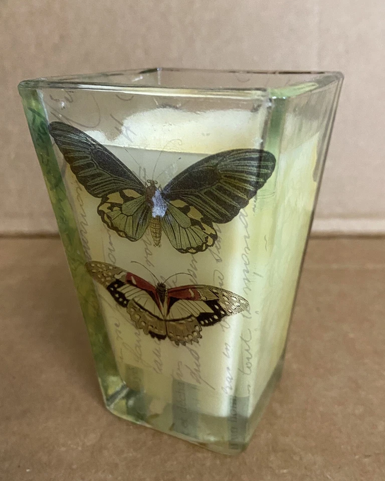 Colonial Candle  Butterfly Jar Jasmine Flared 1 wick Candle 5 inches high - Image 2 of 4
