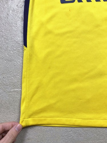 Nike Paris Saint Germain Soccer Jersey T Shirt Hype Y2K Yellow M Size - 第 11/12 張圖片