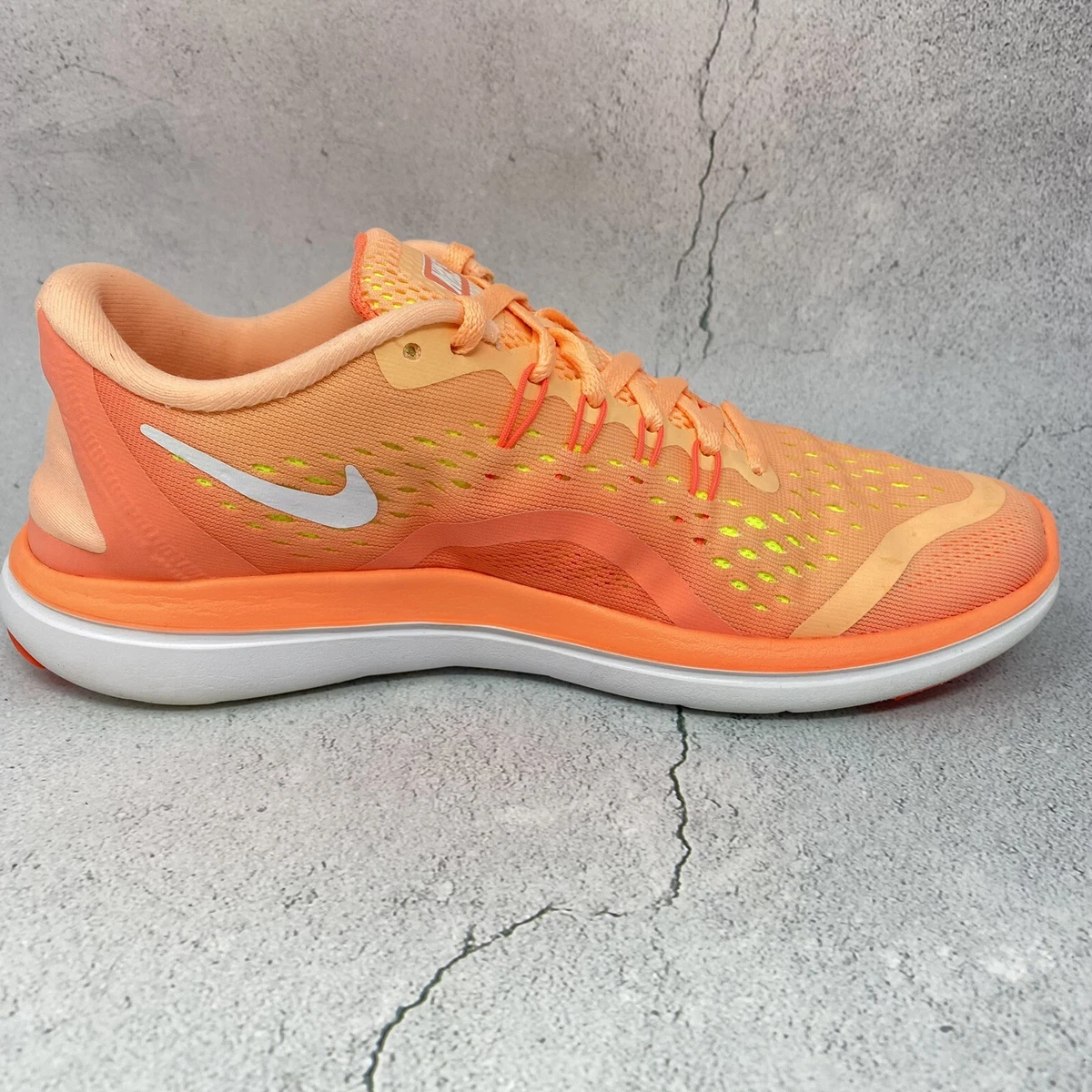 Nike womens running shoes orange shop