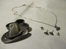 TORINO Vintage Pewter Cowboy 4 pc Set Trinket Box/Brooch/P.Earrings/16" Necklace