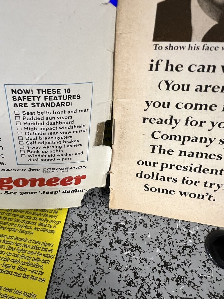 Green Bay Packers Lot of 2 1966 & 1967 Sports Illustrated Magazines