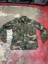 US ARMY WOODLAND CAMO M-65 FIELD JACKET SIZE MEDIUM REGULAR LOT G