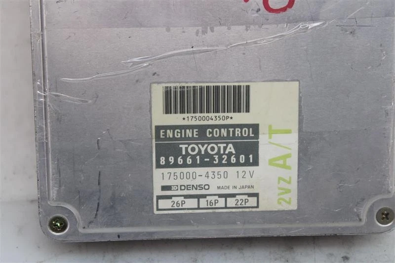 Computadora ECU ECM LEXUS ES250 1990 1991 ALIMENTACIÓN AUTOMÁTICA 8966132601 1256095 Foto 3 de 4