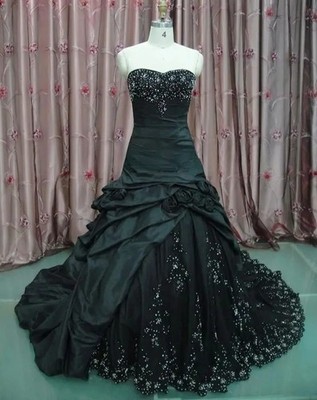Black Gothic Wedding Dresses Diamante 3D Floral Applique Lace Mermaid BridalGown