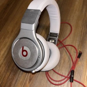 Stussy Beats Studio Pro | eBay