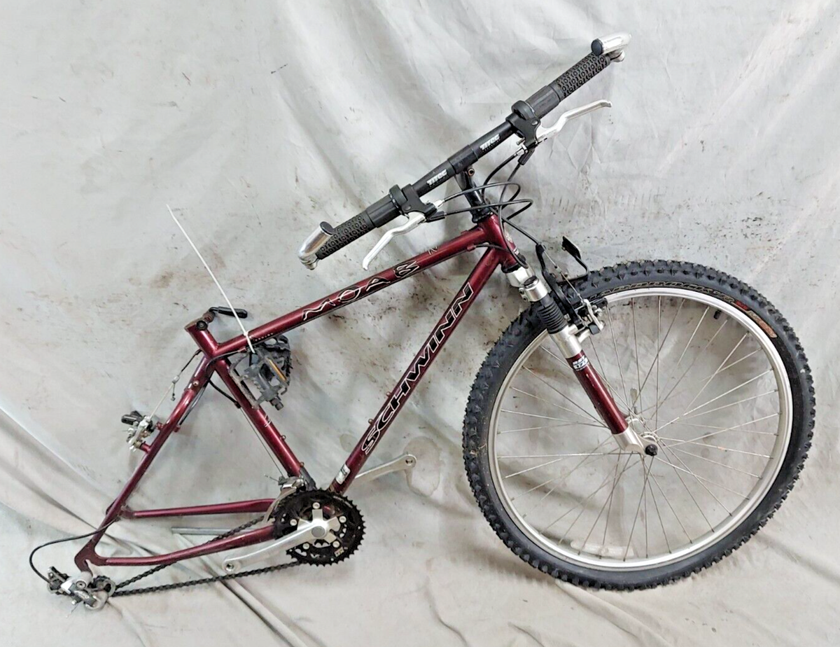 1996 Schwinn Moab 2 MTB Bike Medium 17