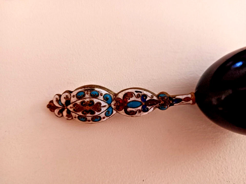 Calcetín Darner Ornamentado Estampado Esmalte Mango Madera Ébano Antiguo Foto 4 de 4