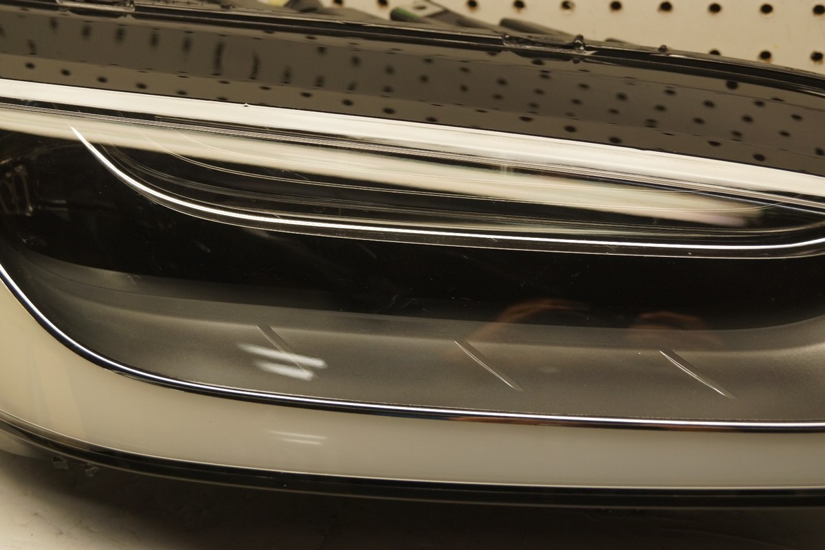 2016 2020 Tesla Model X Right Passenger Side LED Headlight OEM 1034315-00-A