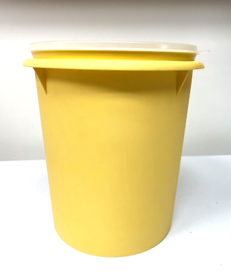 Vintage Rare Tupperware 2 Gallon 9-Quart Yellow Canister #255-5