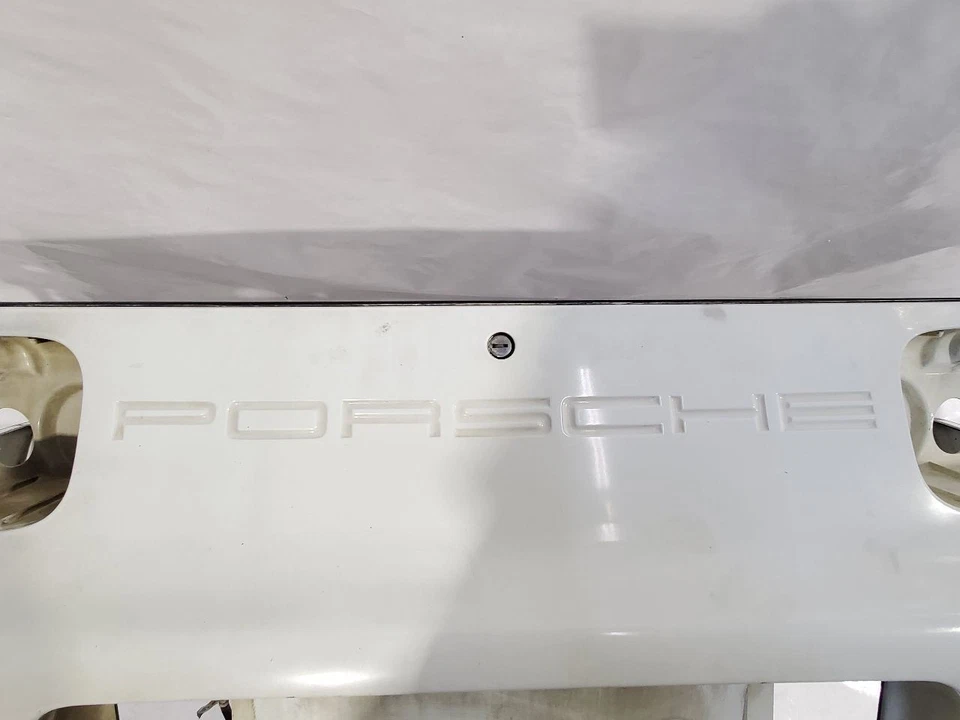 Parachoques trasero blanco convertible Porsche 968 1992 1993 1994 1995 OEM Foto 3 de 4