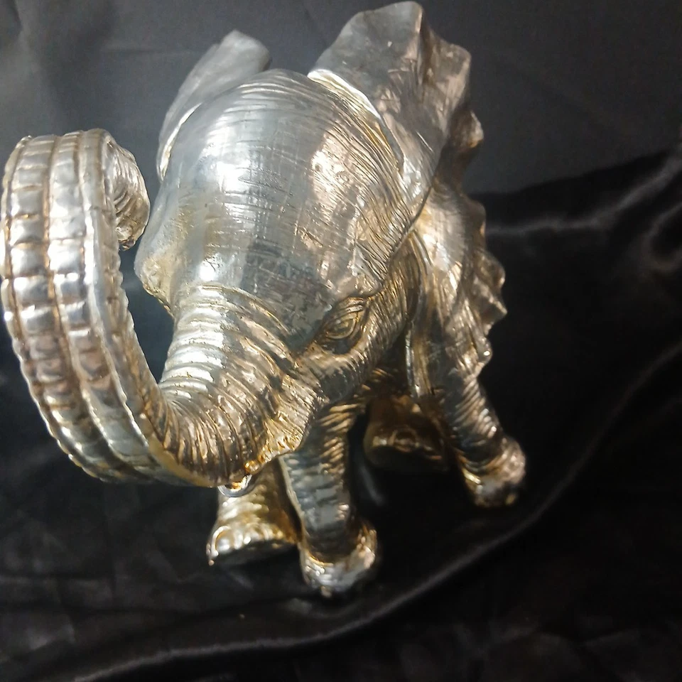 Lucky Elephant Statue H9.5" X W7.5"   SILVER TONE.  - Image 2 of 4