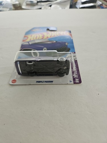 Hot Wheels - LOT OF 2 -DIFFERENCE COLOR - PURPLE PASSION`S - Picture 8 of 14