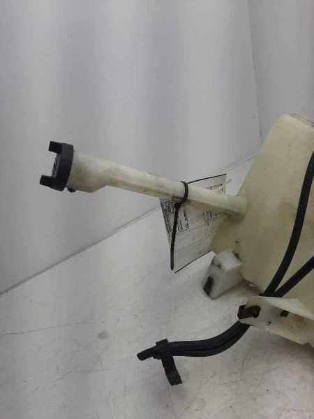 Depósito de lavado excluyendo Sport Trac 02-10 Ford Explorer 3L2Z17618BA Foto 4 de 4