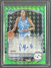 NYLA BROOKS 2025-26 BOWMAN CHROME GREEN GEOMETRIC REFRACTOR AUTO 30/99