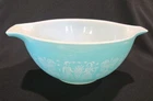 Vintage  PYREX #442 Amish Butterprint 1.5 Qt Ovenware Bowl Turquoise/ White