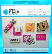 Martha Stewart Crafts Cut and Fold Punch- Abstract Heart