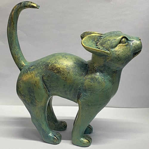 Beautiful Cat Statue With Rounded Back Garden Decor Outdoor Ornament Decoration - Picture 2 of 10