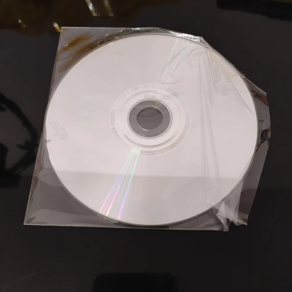 Vintage Apple iPod and iPod Mini 2004 Installation CD 2Z6915196A - Image 3 of 3