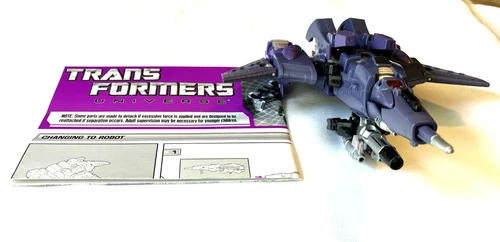 Transformers, 2008 Hasbro Cyclonus with instruction booklet