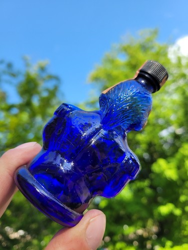 Vintage George Washington COBALT BLUE Blackberry Brandy 1/10th Pint Bottle - Picture 8 of 9