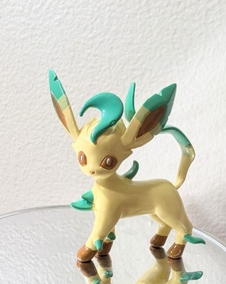 Leafeon Pokemon Figure Takara Tomy Moncolle  2007 Japan