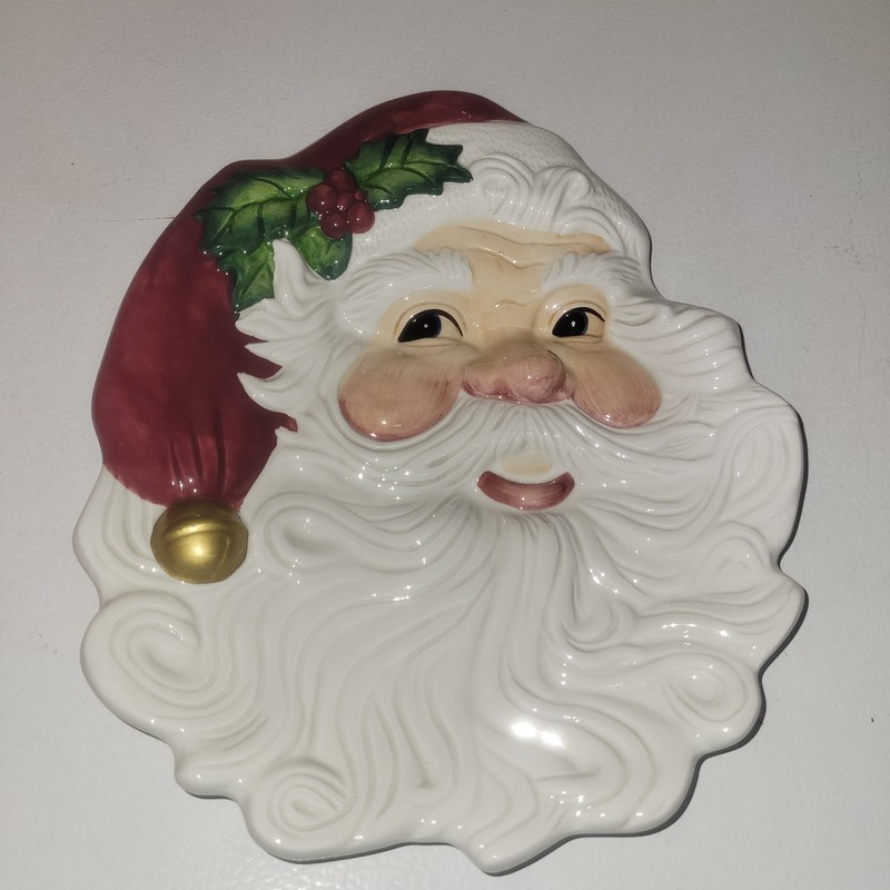Fitz  and Floyd Santa St Nicholas face cookie plate