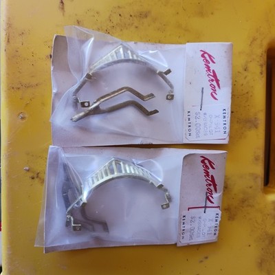 Vintage Kemtron Train Accessories O Pilot With Braces Lot Of 2 NOS