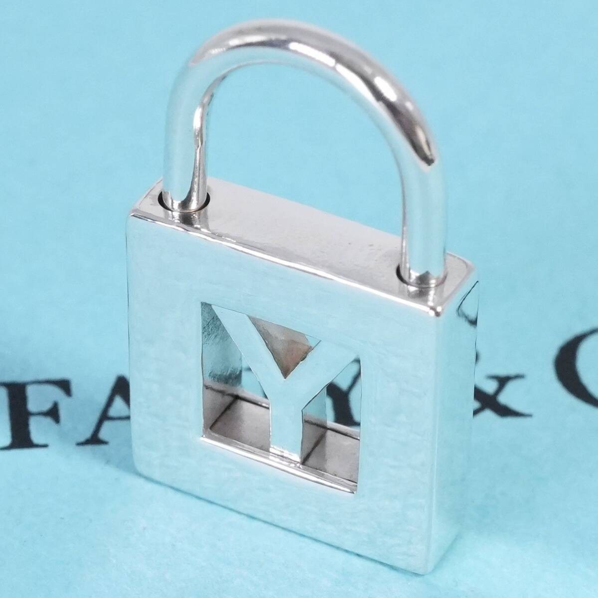 Extremely beautiful condition Tiffany Initial Y P… - image 3