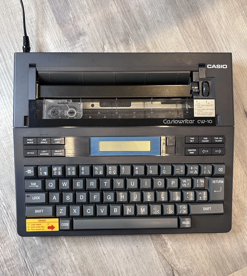 Casio Writer CW-10 Electronic Typewriter, w Box, Excellent Tested - Image 2 of 4