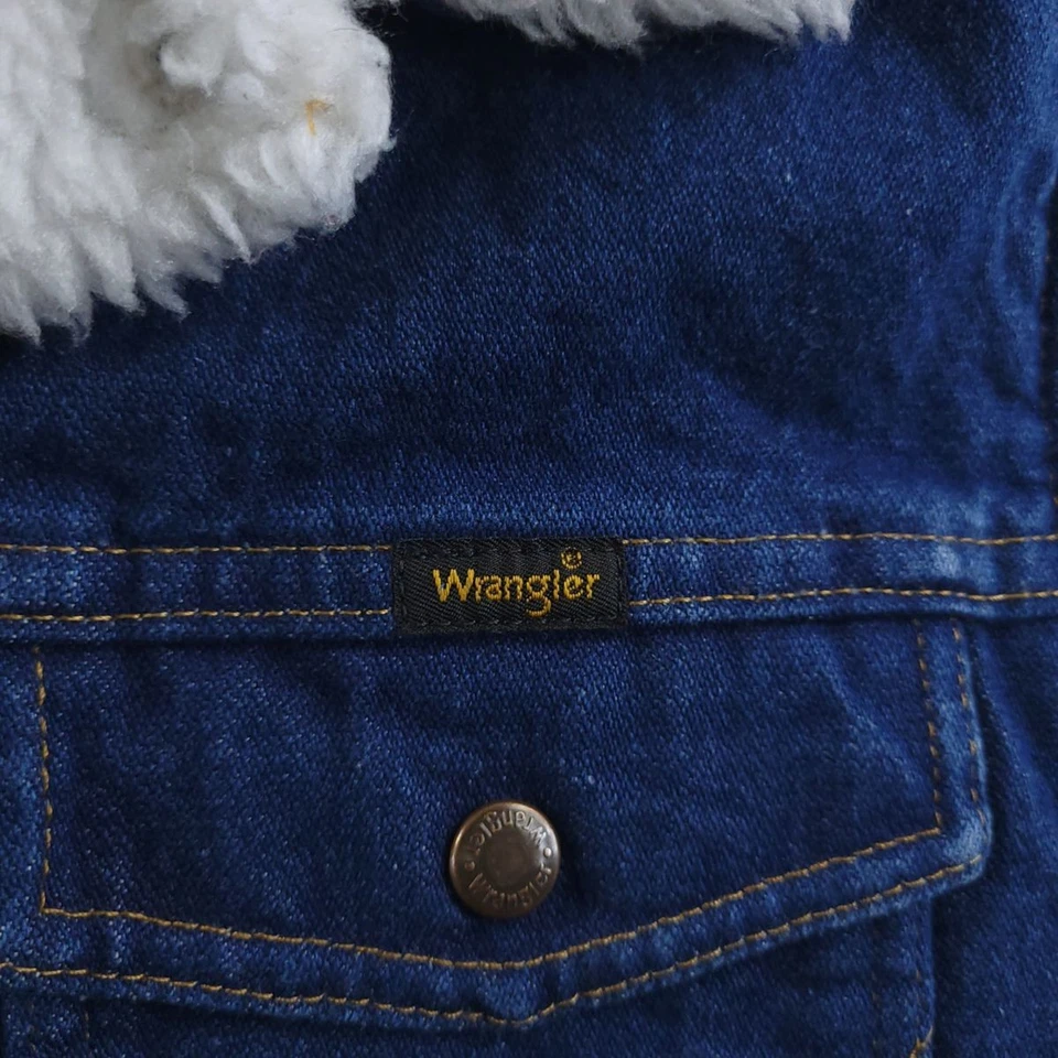 Colete Wrangler Denim Masculino L Azul Sherpa Forrado Western Ranch Cowboy Caminhoneiro Vintage - Imagem 3 de 4