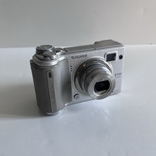 Fujifilm Finepix E500 4.1MP Vintage Digital Camera - Parts Or Repair