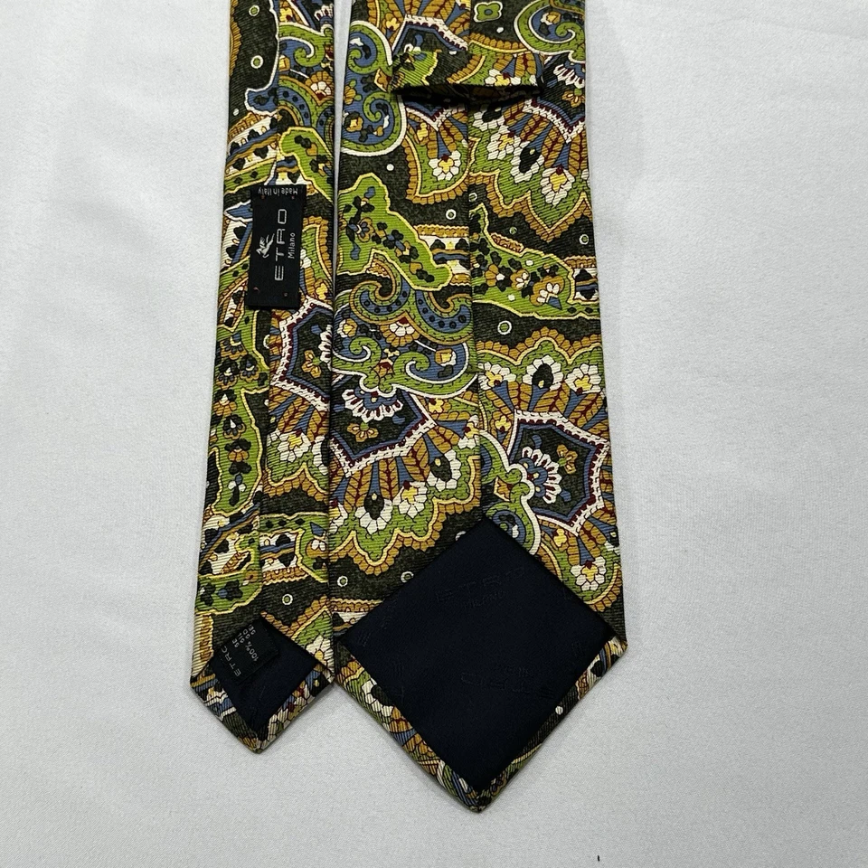 ETRO Milano Green Ornate Abstract Men's Silk Tie Made Italy Necktie 57" x 3.75” - Image 2 of 4