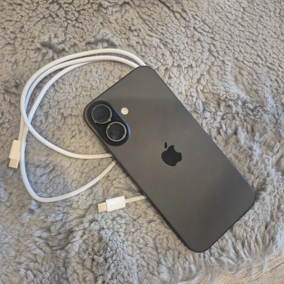 Apple iPhone 16 - 128 GB - Black (Ohne Simlock)