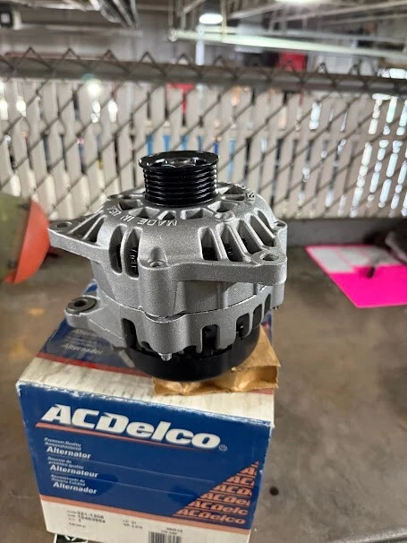 Alternador GM 10463964 - Novo na caixa - Imagem 2 de 4