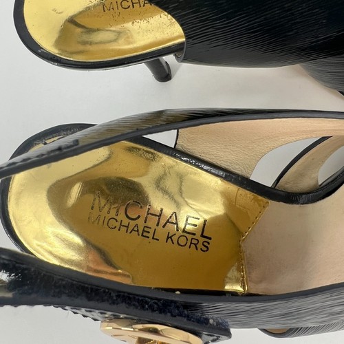 Michael Kors Joselle Textured Patent Leather Heeled Sandals Womens Size 6.5 Navy - Picture 8 of 11
