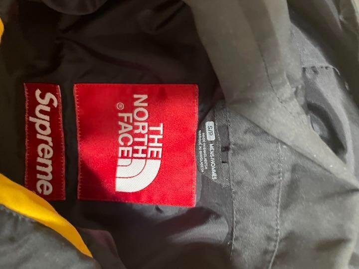 Supreme The North Face NP01440 Expedition Coaches Jacket Supreme The North Face NP01440 Expedition Coaches Jacket