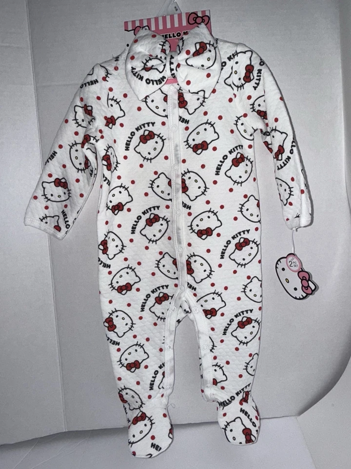 NUEVO pijama abotonable Hello Kitty Foto 2 de 4