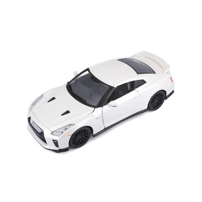 Bburago 21082 Nissan GT-R weiss metallic (2017) Maßstab 1:24 Modellauto  - Bild 1 von 4