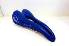 Selle SMP Sella ibrida con guide per tubi inox, blu, 140