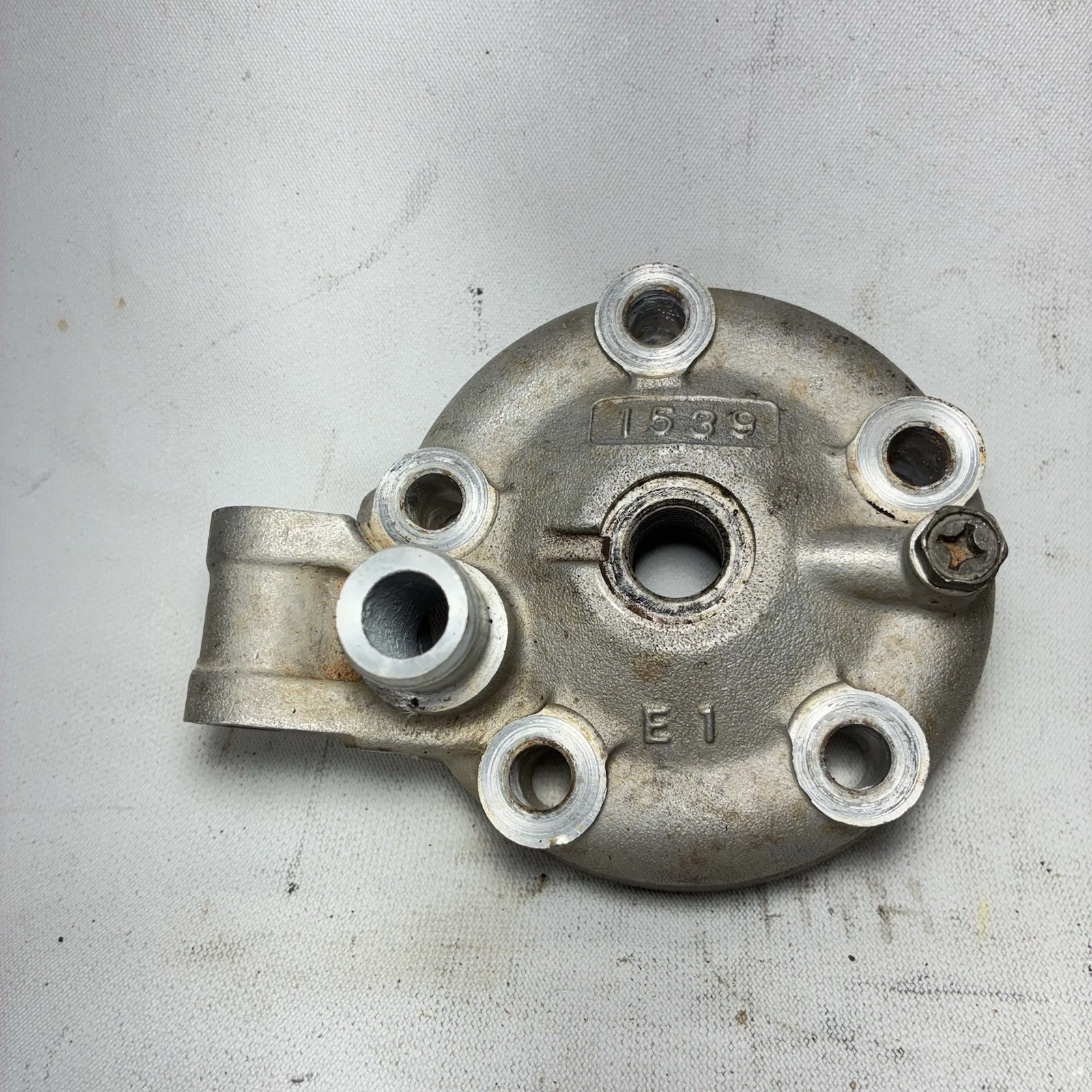 KX85 2005 Cylinder Head TOP END Cap GENUINE OEM KAWASAKI KX 85 100 (2001-2013 #2