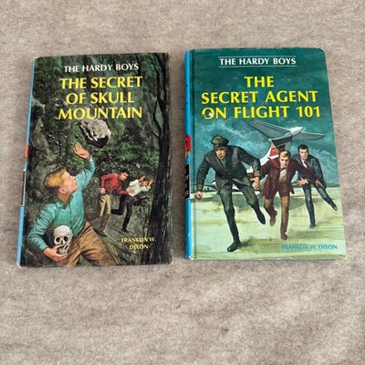 Hardy Boys Lot of 2 Vintage Hardcover #27 and #46 white endpapers blue covers