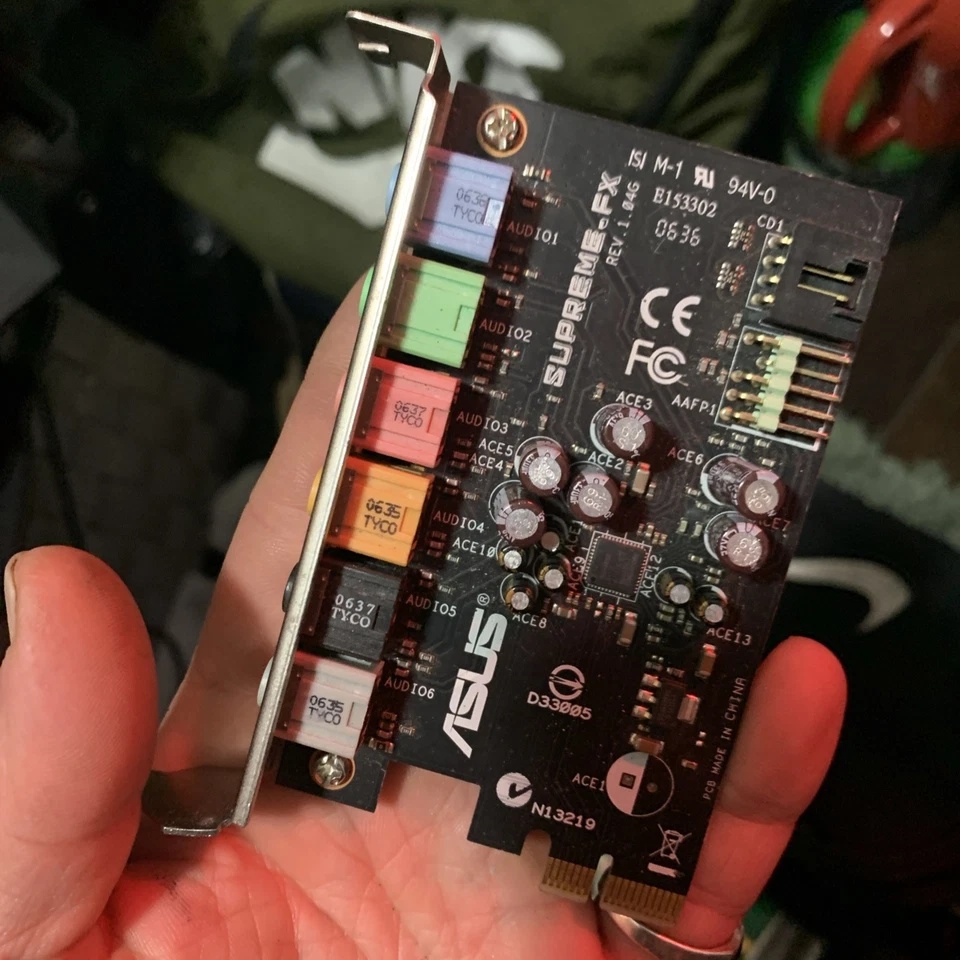 ASUS Supreme-FX Rev. 1.04G 7.1-channel PCIe Sound Striker Extreme - Image 2 of 4