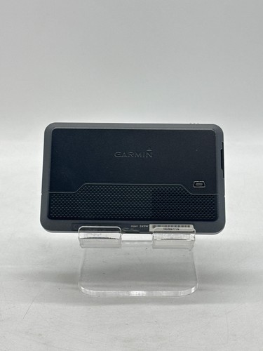 Garmin Nuvi 265WT GPS Navigation System - Picture 3 of 8
