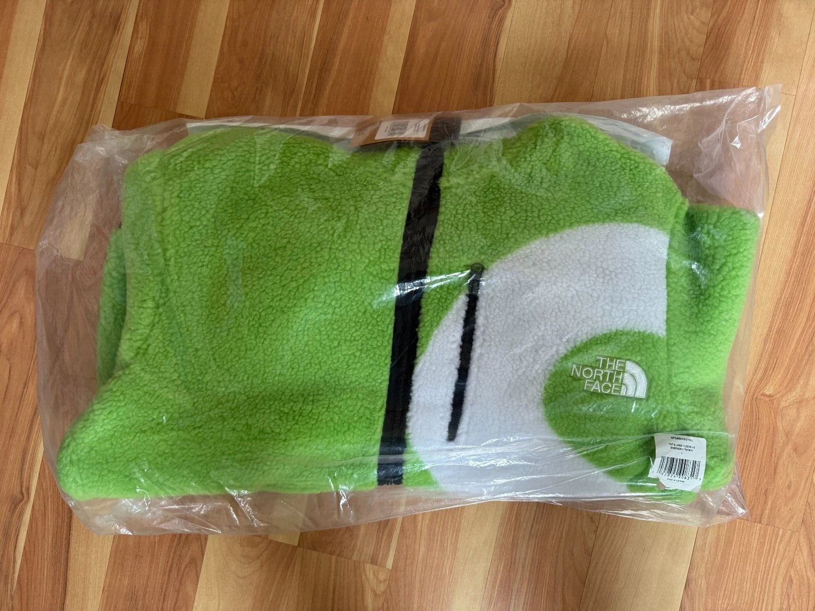 Veste polaire homme Supreme x The North Face logo S taille L [offres considérées]