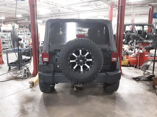 Jeep JK Wrangler OEM Dana 44 Rear Axle 3.21 Ratio 2007-2015 97920 - Picture 24 of 24