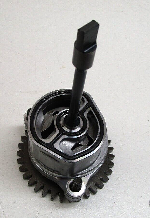 00 01 02 03 04 05 20002005 SUZUKI GSXR 600 750 OIL PUMP OEM eBay