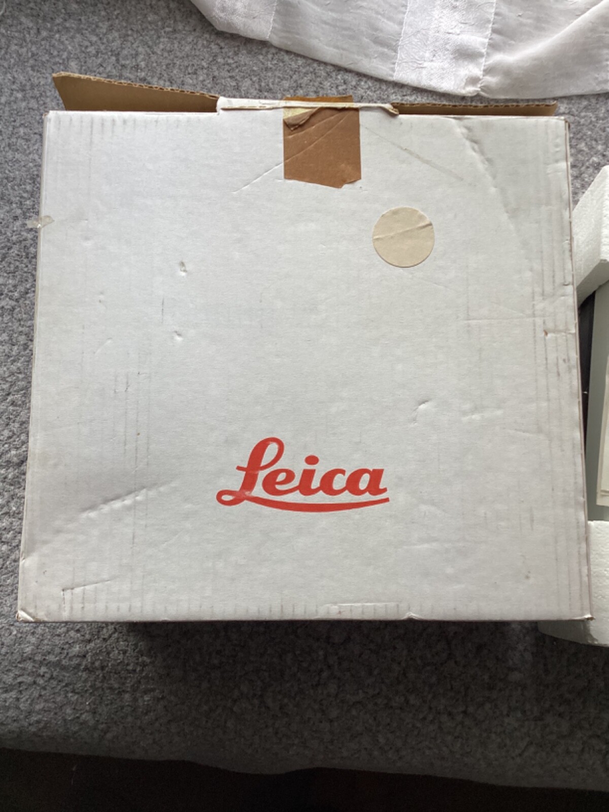 1992 NIB~Leica Pradovit P 150 35mm Slide Projector HEKTOR-P2 1:2,8/85 m
