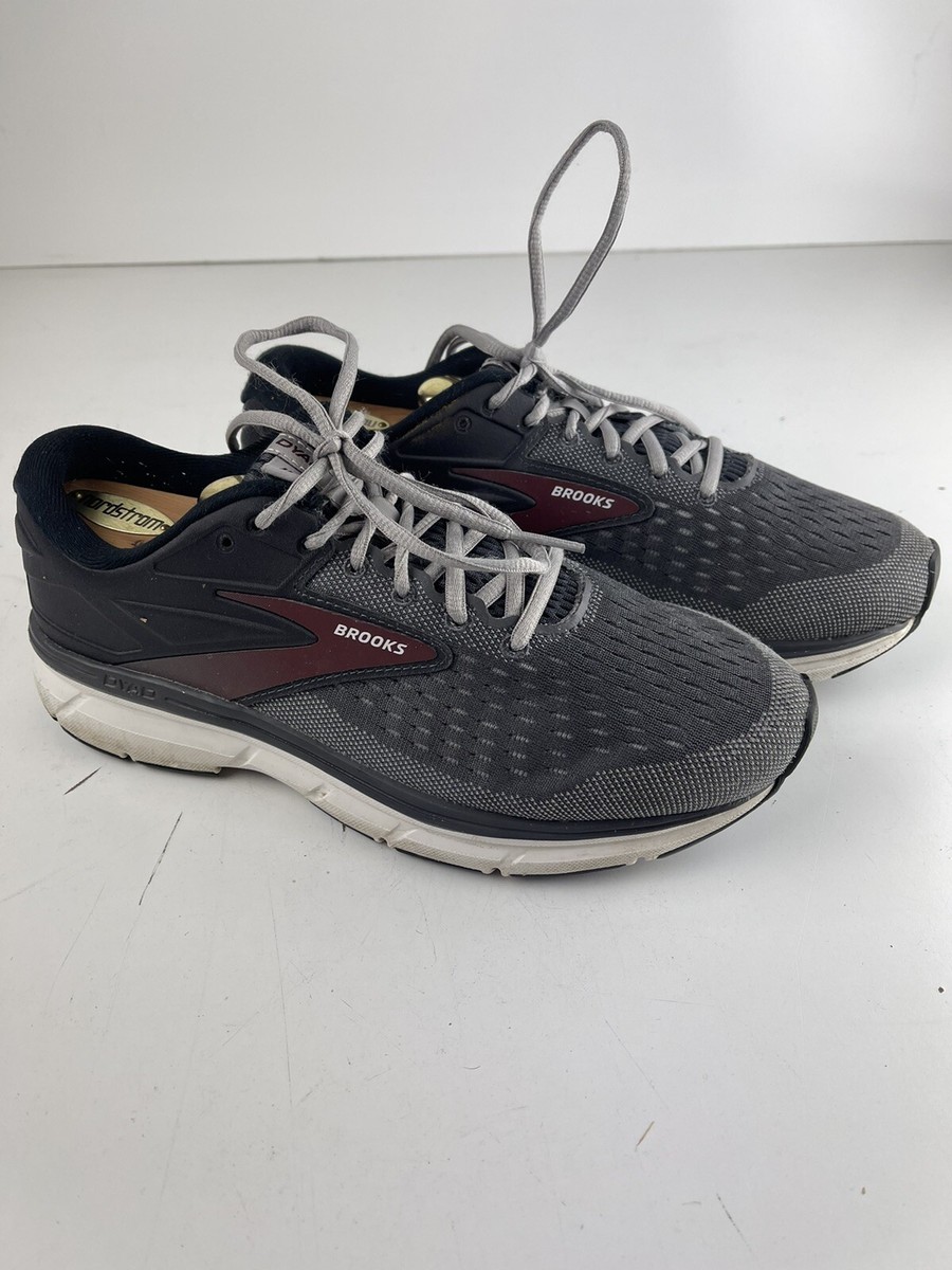 Brooks Dyad 11 Mens Running Shoes Size 2E wide 1103232E031