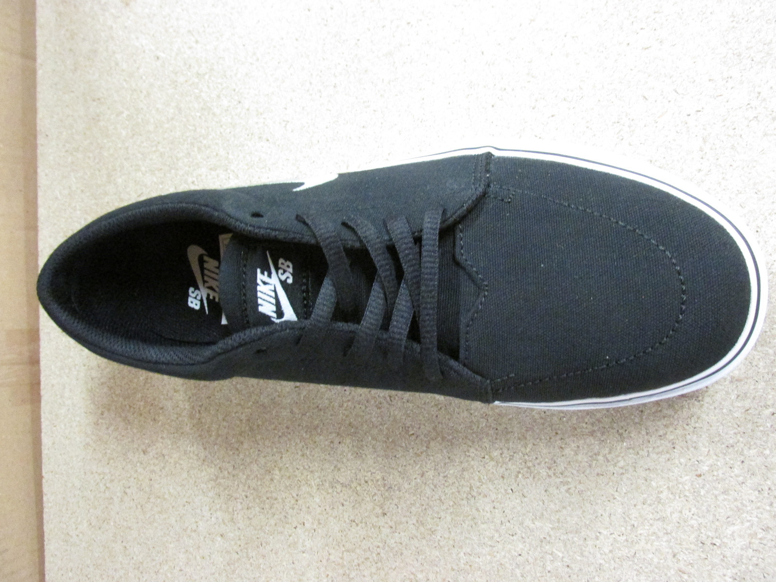 nike SB satire canvas mens trainers 