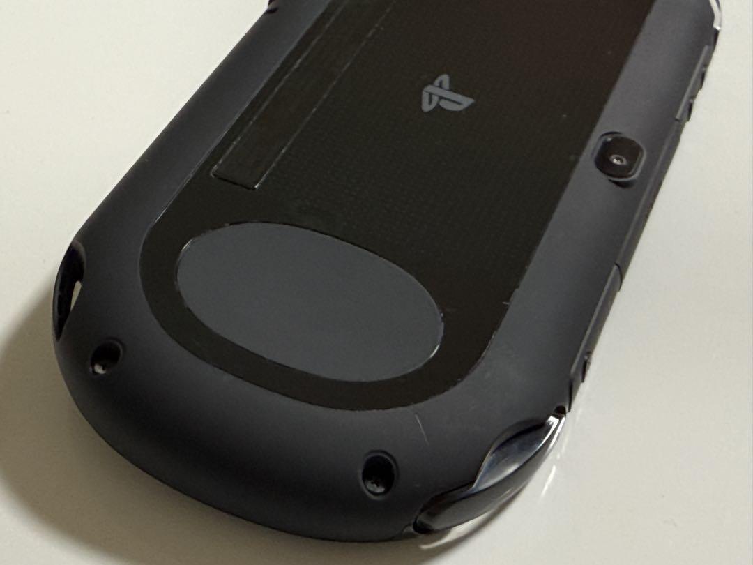 Sony PlayStation Vita PCH-2000 ZA11 Black Wi-Fi Console